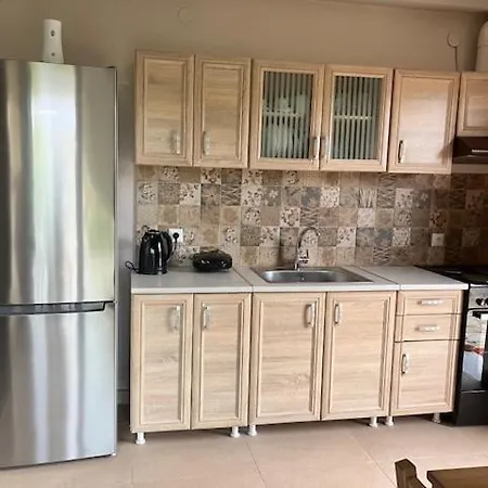 κατηγιωργης ξενωνασ ρεγγινα 2 * Agios Georgios (Thessaly)